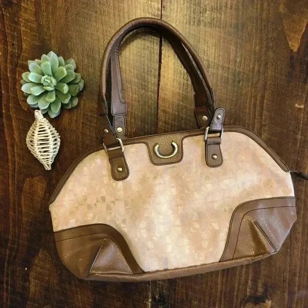 Etienne Aigner | Tan Logo Shoulder Bag